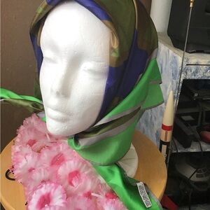 Totes rain scarf in beautiful bold colors, polyester